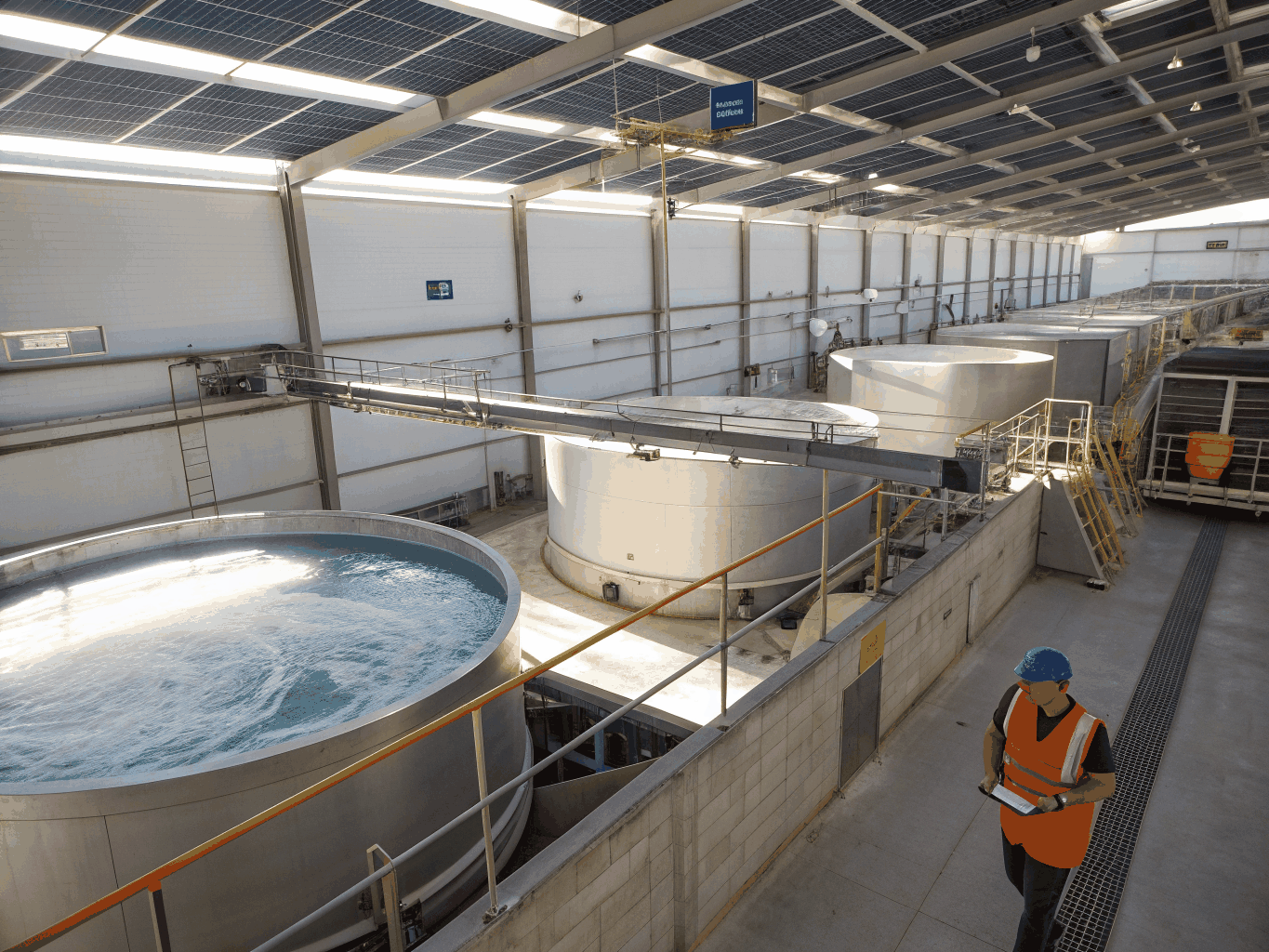 White water fiber recovery and de-inking